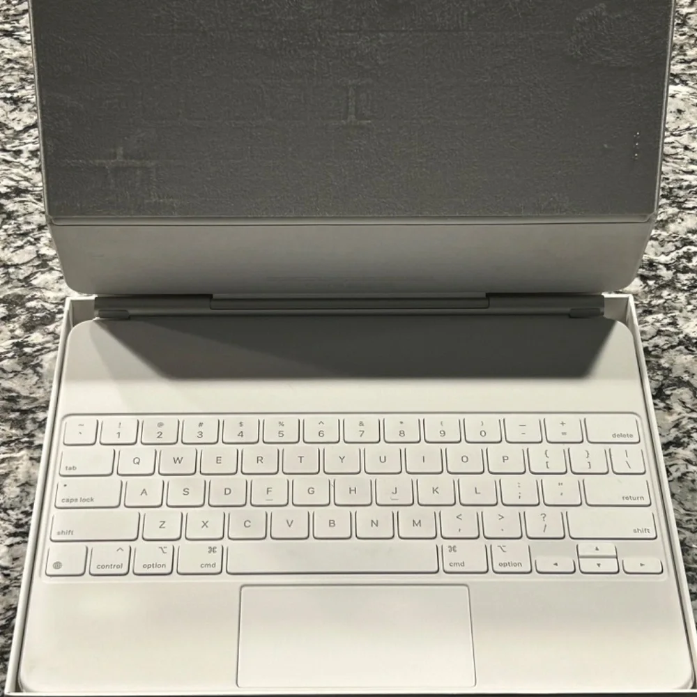 I pad Magic Keyboard
